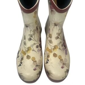 Flower winter rain boots